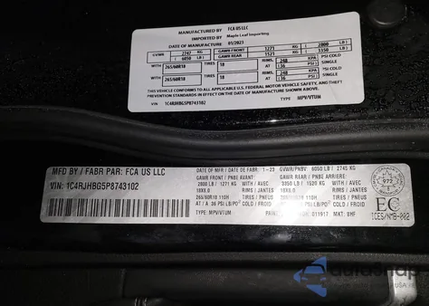 2023 Jeep Grand Cherokee Limited z USA, uszkodzony, nr VIN 1C4RJHBG5P8743102